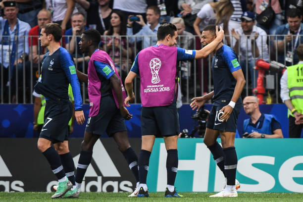 似乎有意在 似乎有意在